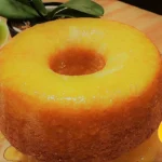 Pastel de Naranja Esponjoso con Almíbar Extra (Simple en la Licuadora)