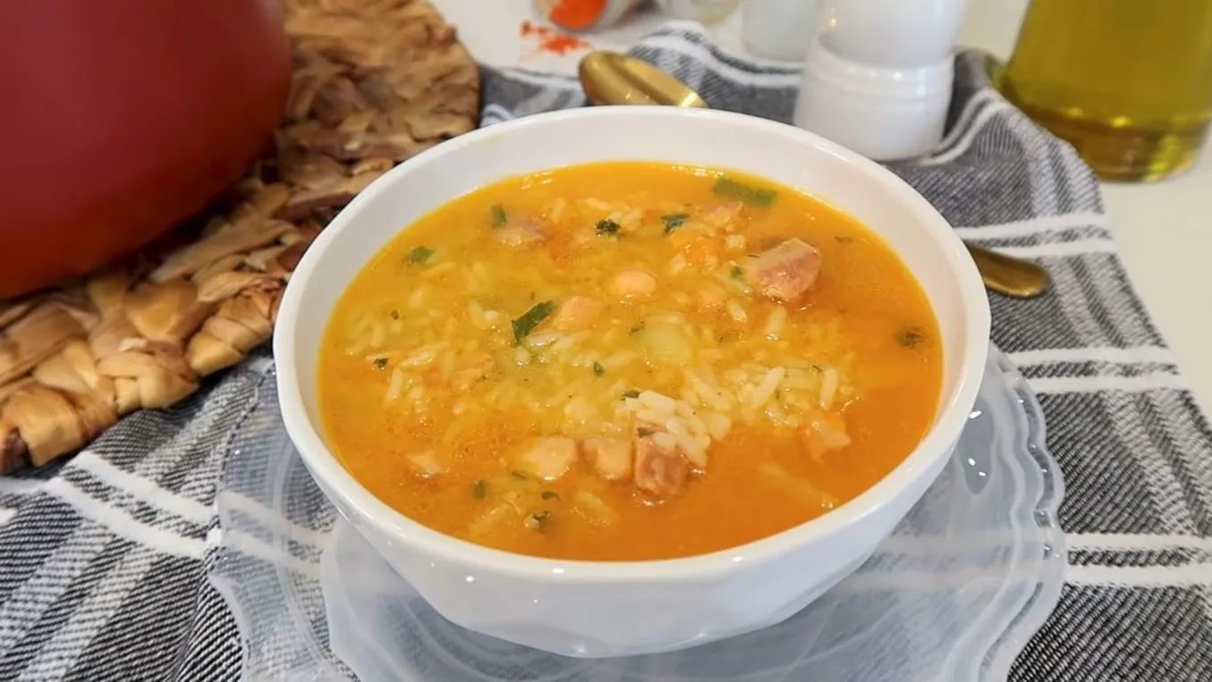 Caldo de pollo