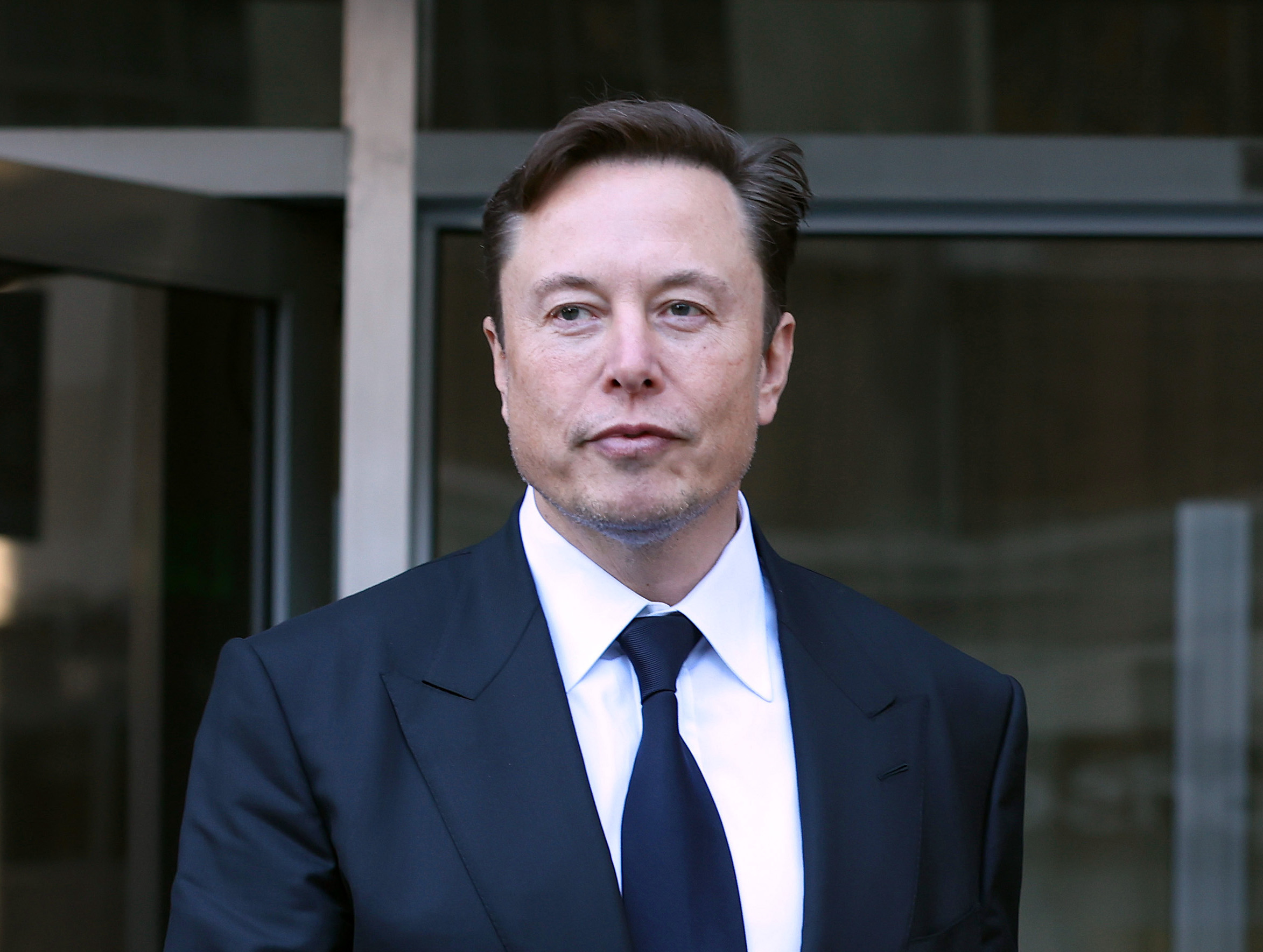 Elon Musk está librando una guerra contra la libertad de expresión en Twitter