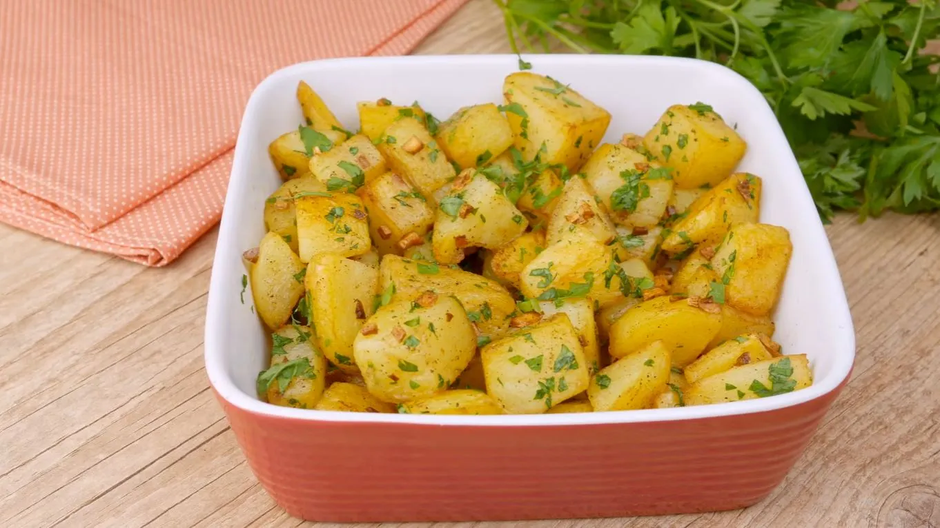 Patatas Salteadas