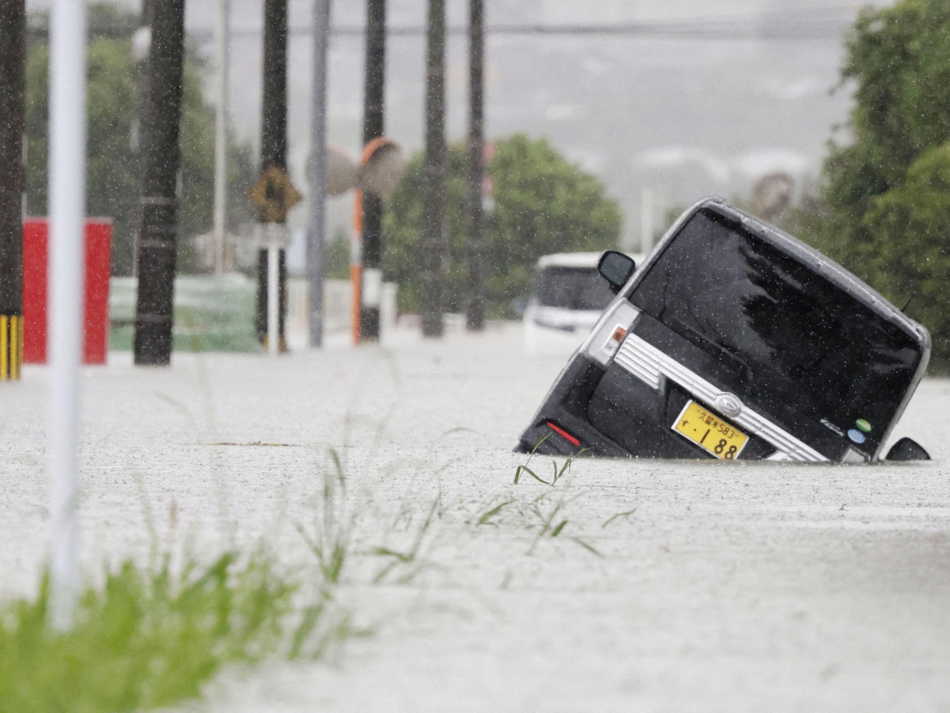 A miles se les dice que evacuen mientras deslizamientos de lodo e inundaciones matan a uno en Japón |  Noticias del tiempo