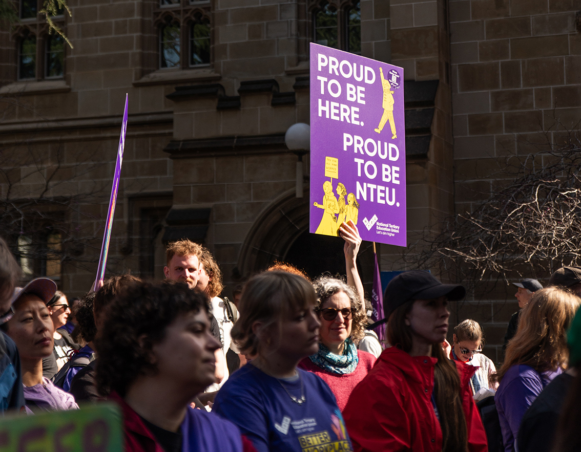 El personal de Melbourne Uni intensifica la huelga