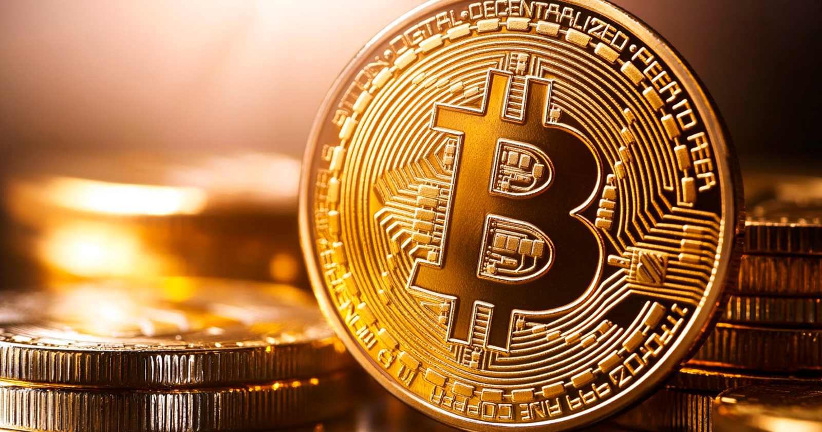 Bitcoin aumentará más del 120% para 2025, dice famoso economista